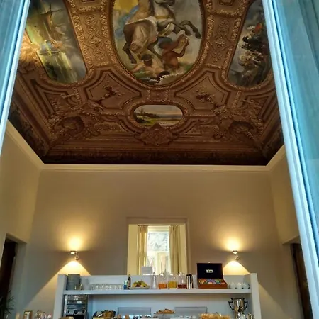 Palazzo Vannoni فندق ليفانتو