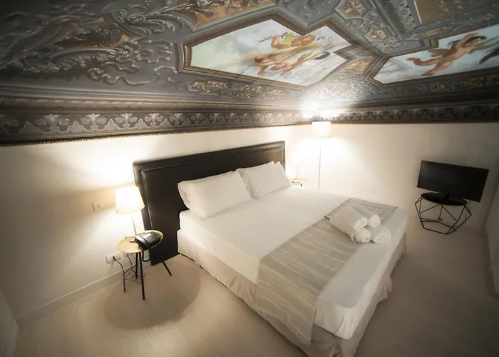 Palazzo Vannoni Hotel