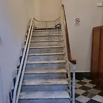 Palazzo Vannoni 3* לבנטו