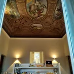 Palazzo Vannoni מלון לבנטו