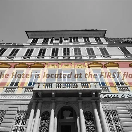 Palazzo Vannoni מלון 3*