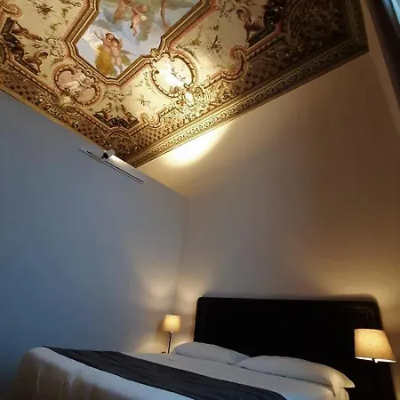 Palazzo Vannoni 호텔 3*